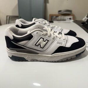 New Balance Kids' 550 Black and White Sneakers